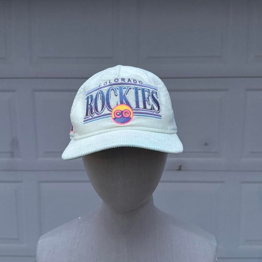 CREAM NEW ERA "COLARADO ROCKIES" CORDUROY SNAP BACK